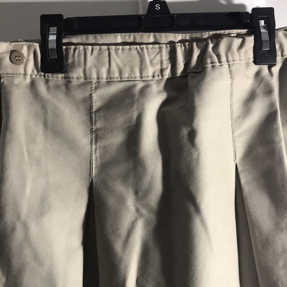 School Uniform Pleated Skirt Size 10 / Khaki - Picture 8 of 10